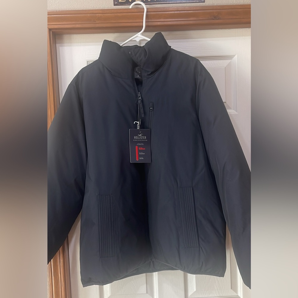 Men's Black Hollister Puff Jacket